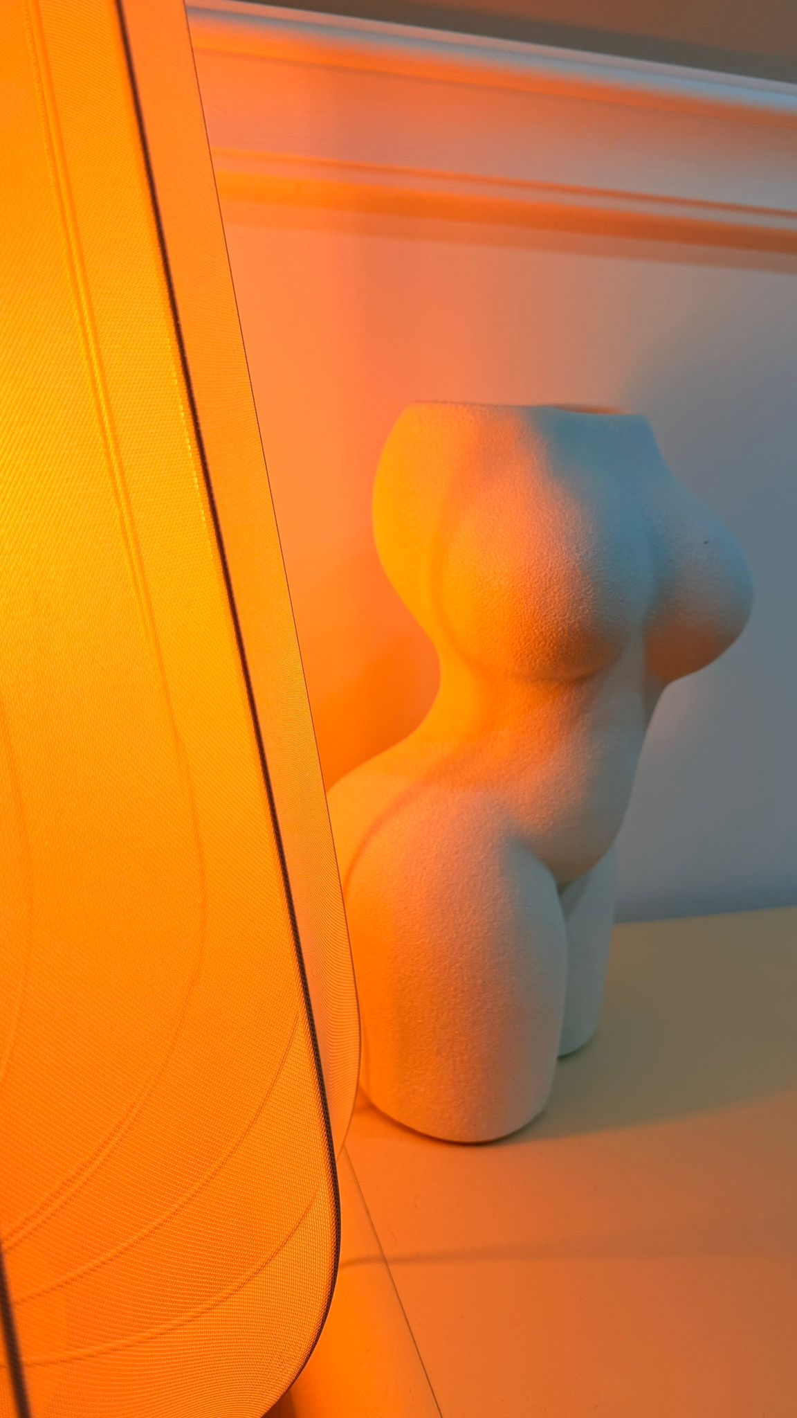 Beauty treatment bed inside Myzila Cosmetics